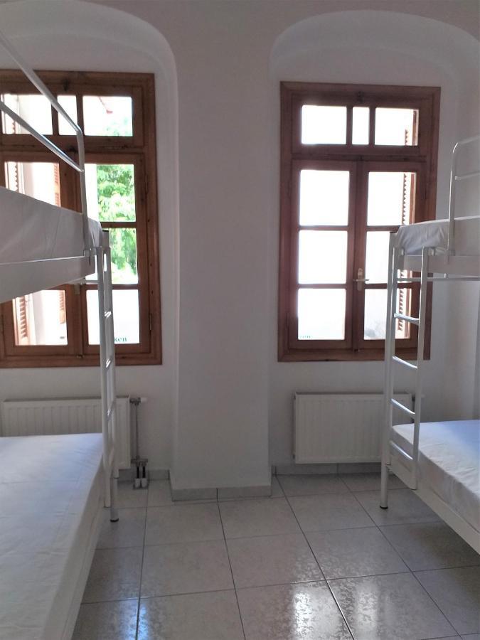 יואנינה Backpackers & Travelers Central Old Town מראה חיצוני תמונה